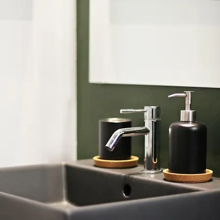 Fabricanovantacinque Alojamento de Acomodação e Pequeno-almoço