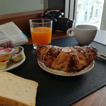 Fabricanovantacinque Alojamento de Acomodação e Pequeno-almoço *